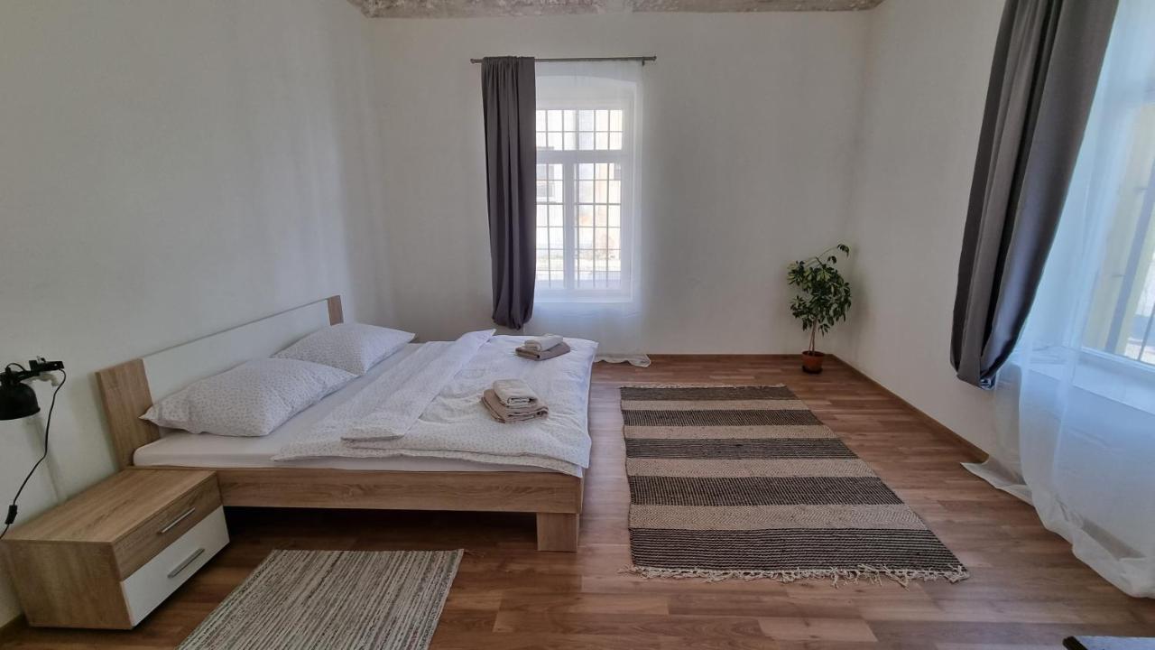 Apartment Porta Terezín Buitenkant foto